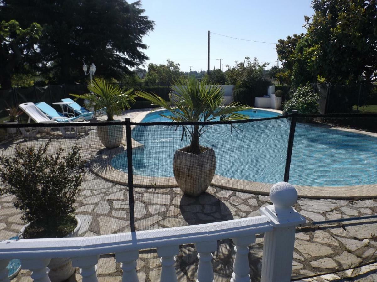 Chambre D'Hotes Bleue Saint-Nicolas-de-la-Grave Εξωτερικό φωτογραφία